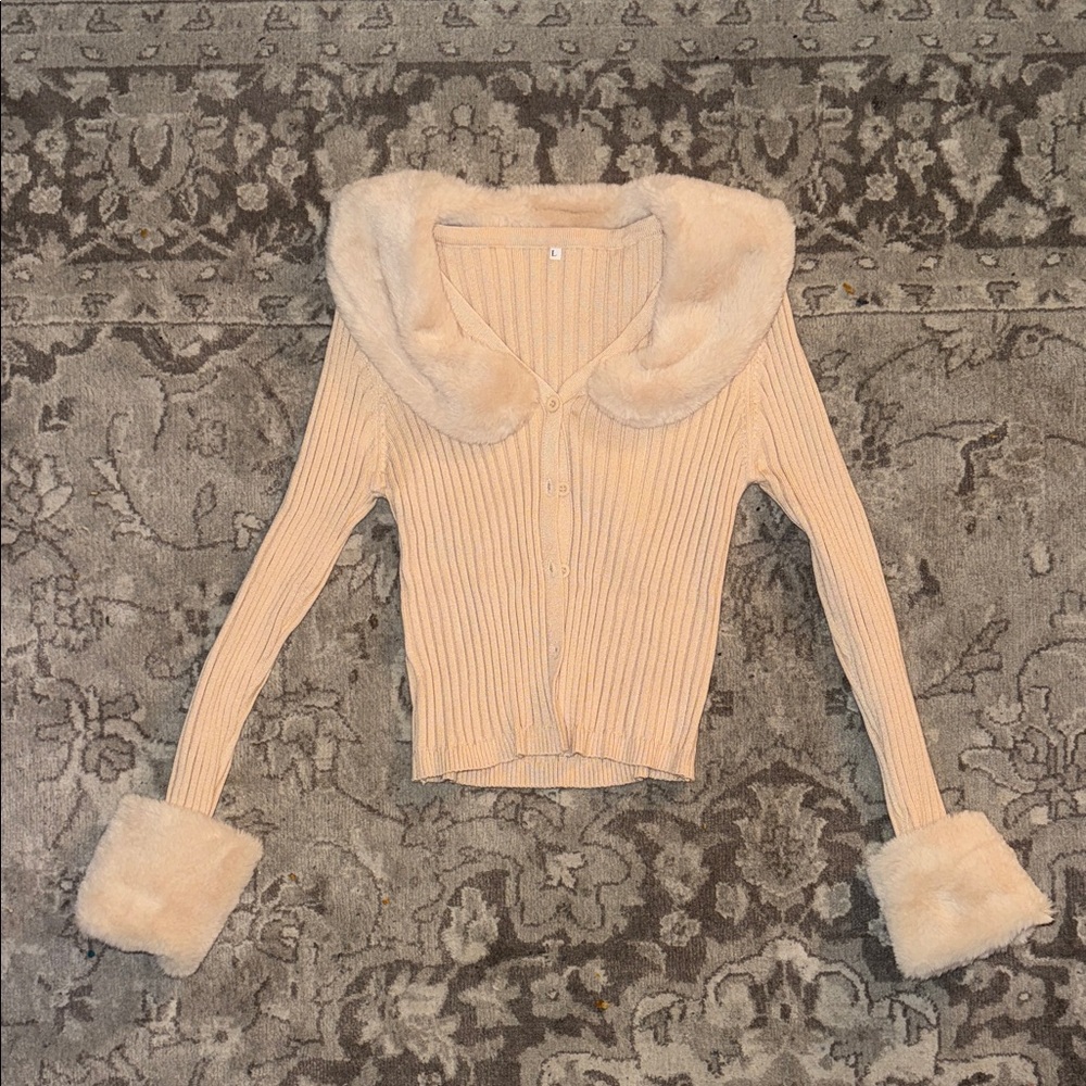 Cream Faux Fur Collar Cardigan